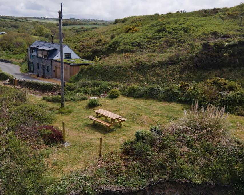 Cliff-Top Cottage On Coast Path W/Panoramic Views Trevine Kültér fotó