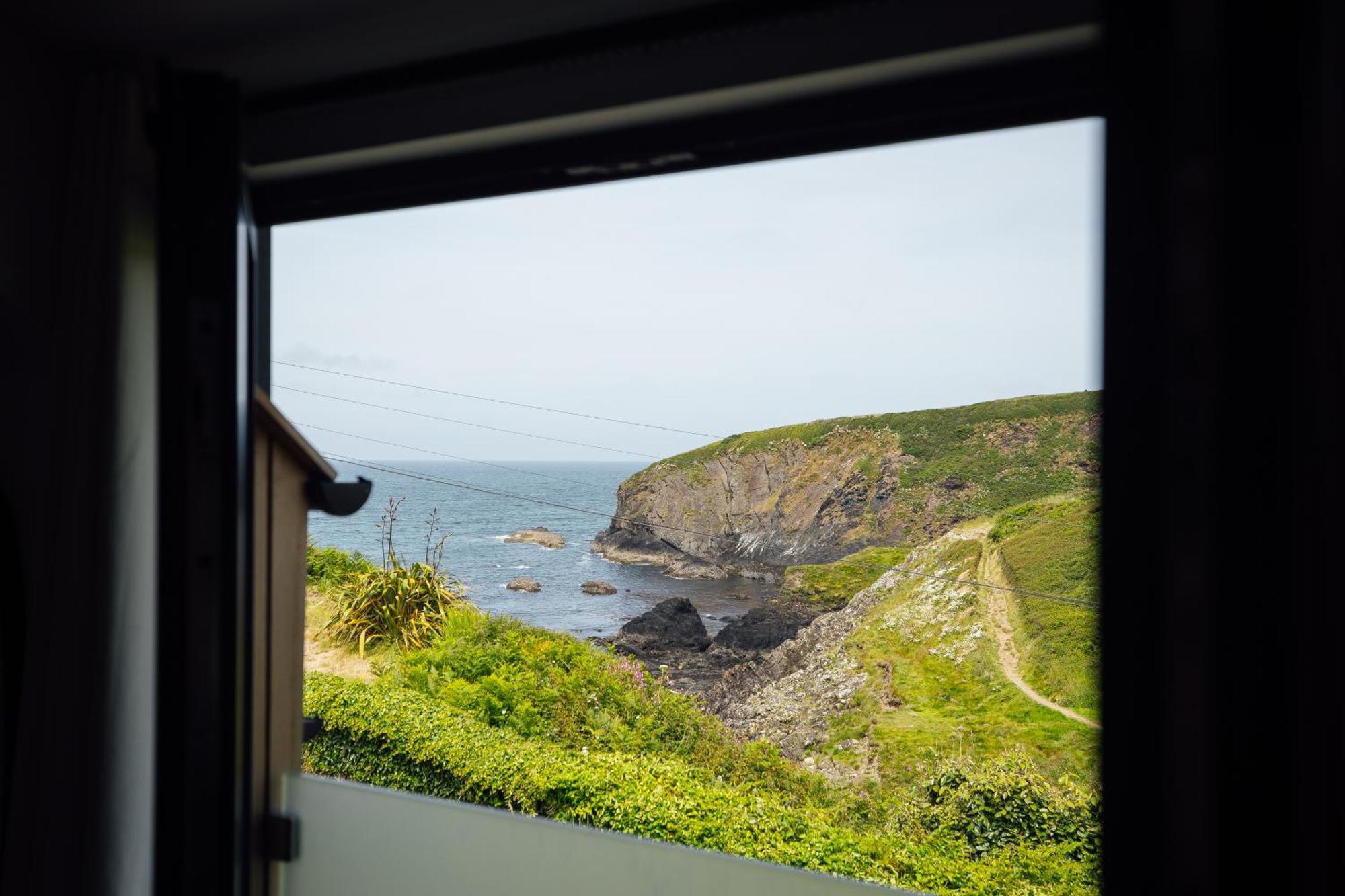 Cliff-Top Cottage On Coast Path W/Panoramic Views Trevine Kültér fotó