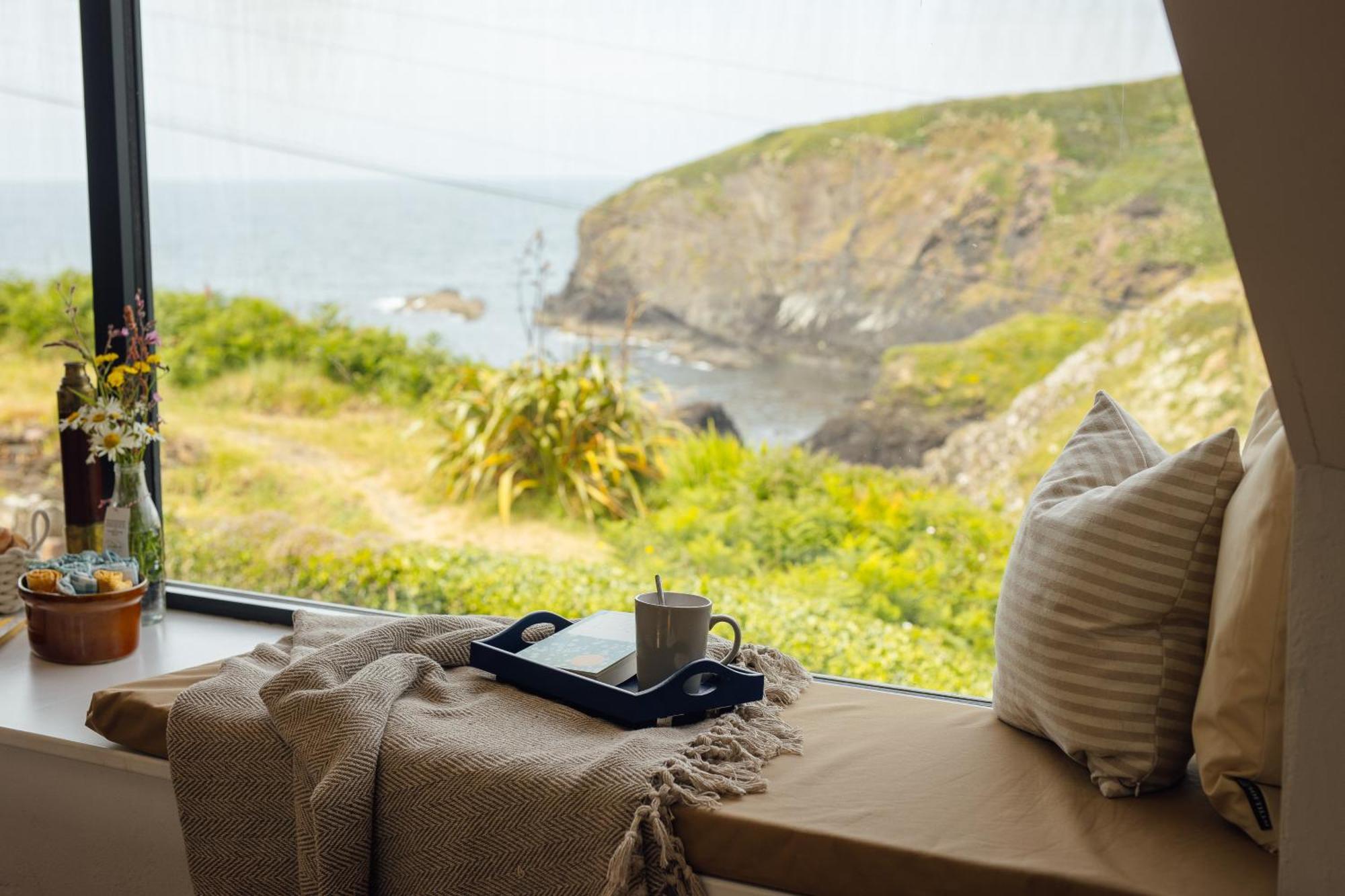 Cliff-Top Cottage On Coast Path W/Panoramic Views Trevine Kültér fotó